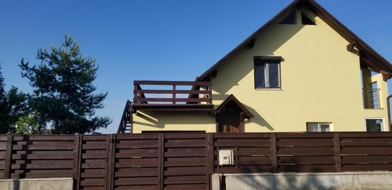בראשוב Casa Merilor I & II מראה חיצוני תמונה